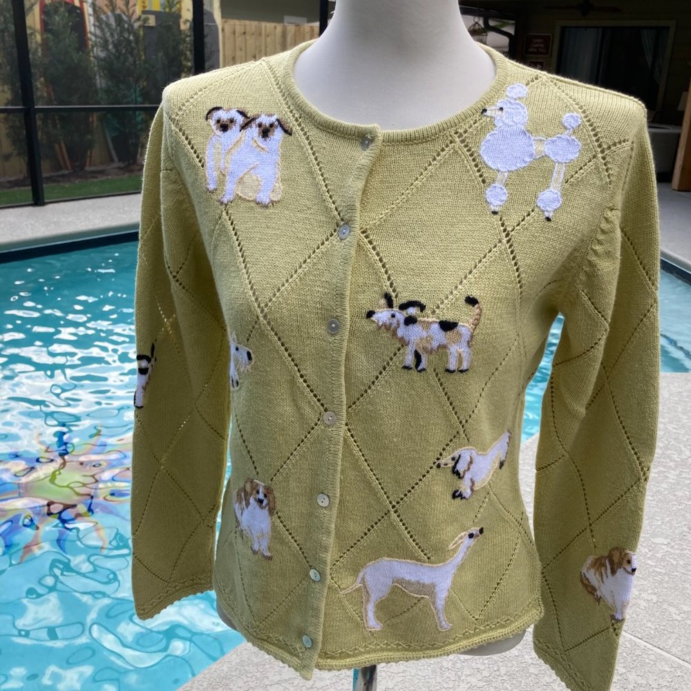 Vintage Fisher Hill Lightweight Green Dog Themed Sweater Hand Embroidered SMALL